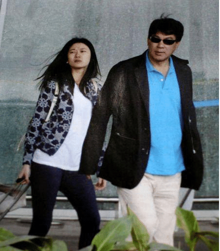开云体育-罗纳尔多公开承认与妻子分居