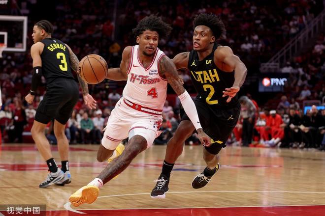 开云体育登录-勇士大胜火箭，豪取五连胜