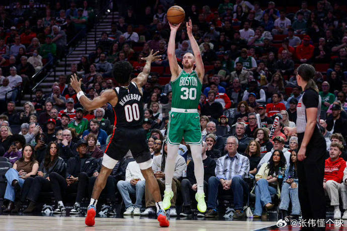 开云体育中国-凯尔特人VS马刺！东西部双雄大对决的简单介绍