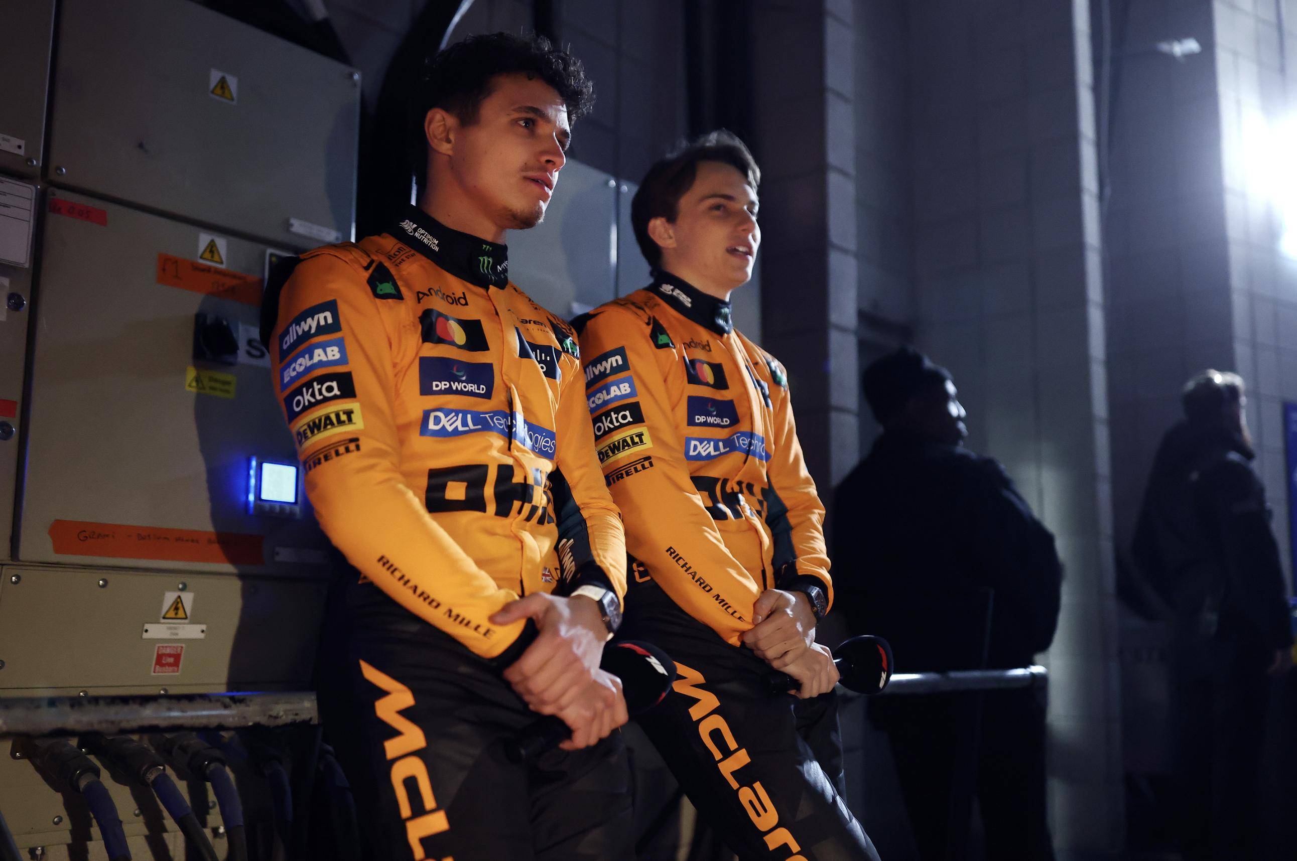 开云体育-雷诺车队逆转威廉姆斯，汉密尔顿刷新纪录的简单介绍